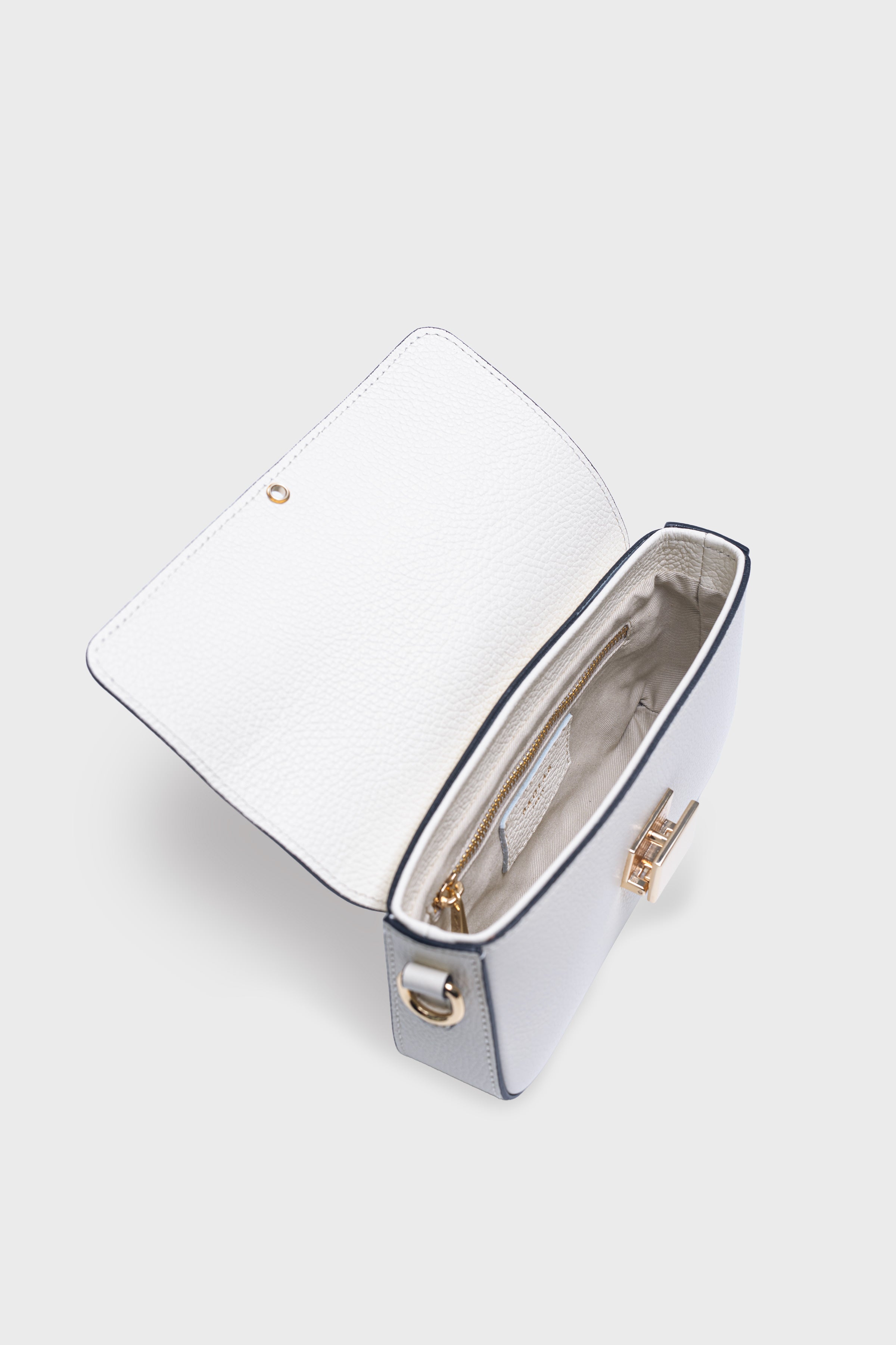 Bianca Chalk Shoulder Bag