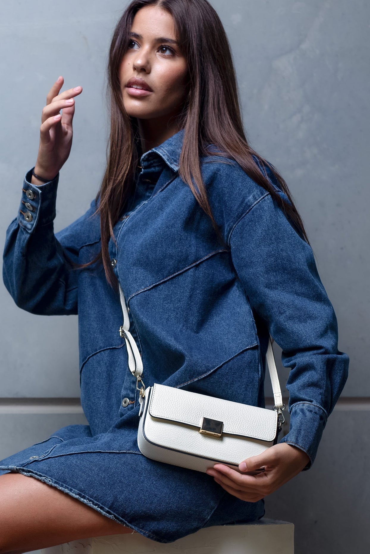 Bianca Chalk Shoulder Bag