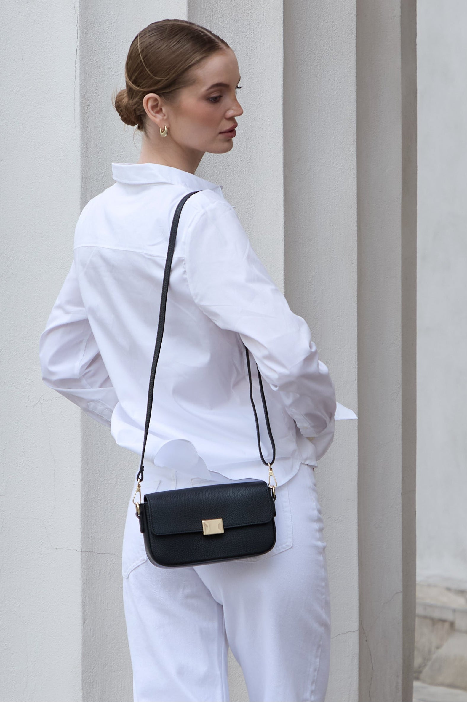 Bianca Black Shoulder Bag